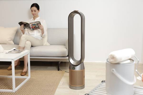 Dyson HP07 窗戶旁邊擺放空氣淨化器 